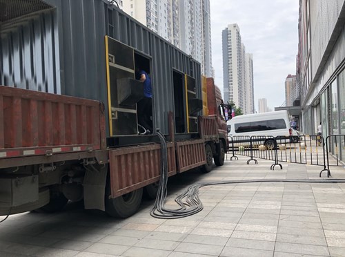 梁河柴油发电机空气滤清器在不同季节的更换周期是否有差异？