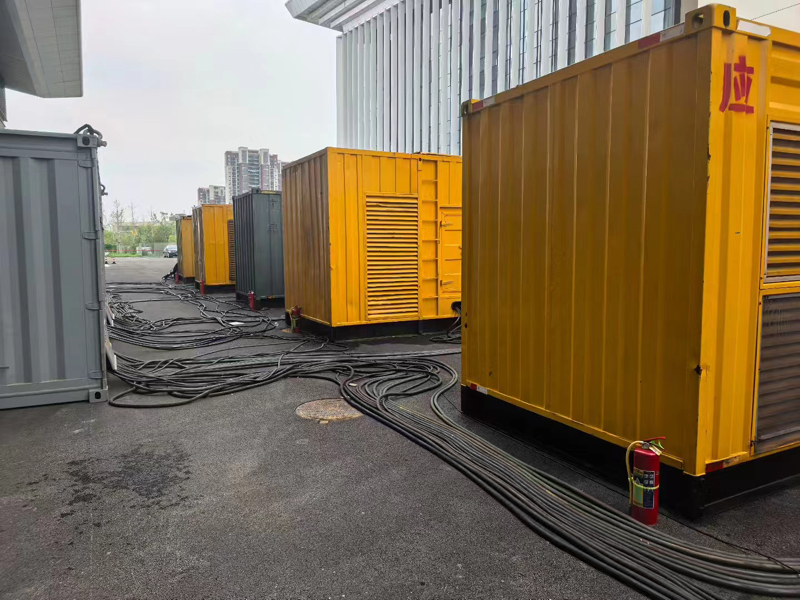 梁河柴油发电机组冬季保养有哪些注意事项?